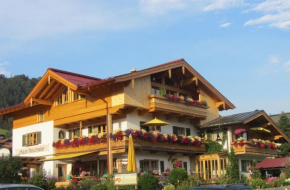 Ferienwohnungen Haus Neumaier